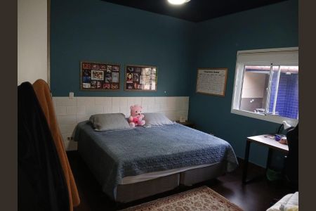 Quarto de casa de condomínio para alugar com 3 quartos, 247m² em Jardim Angela (Zona Sul), São Paulo