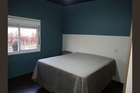 Quarto de casa de condomínio para alugar com 3 quartos, 247m² em Jardim Angela (Zona Sul), São Paulo