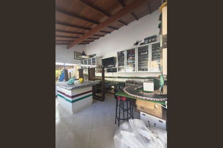 Casa à venda com 3 quartos, 214m² em Maravista, Niterói