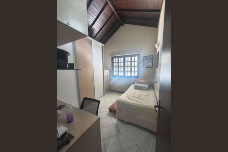 Casa à venda com 3 quartos, 214m² em Maravista, Niterói