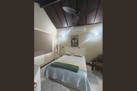 Casa à venda com 3 quartos, 214m² em Maravista, Niterói