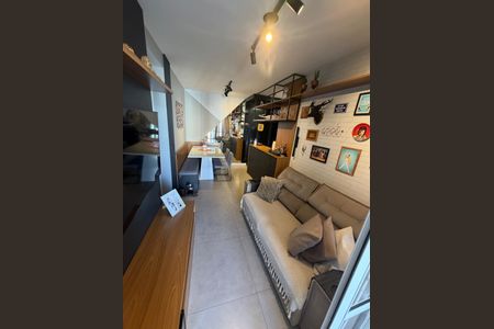 Apartamento à venda com 2 quartos, 61m² em Taquaral, Campinas