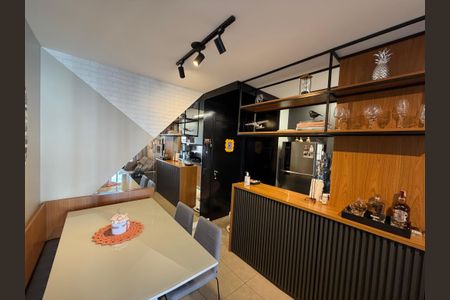 Apartamento à venda com 2 quartos, 61m² em Taquaral, Campinas