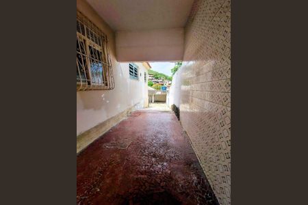 Casa à venda com 3 quartos, 120m² em Santa Barbara, Niterói