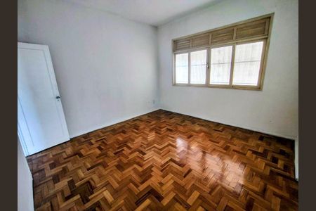 Casa à venda com 3 quartos, 120m² em Santa Barbara, Niterói