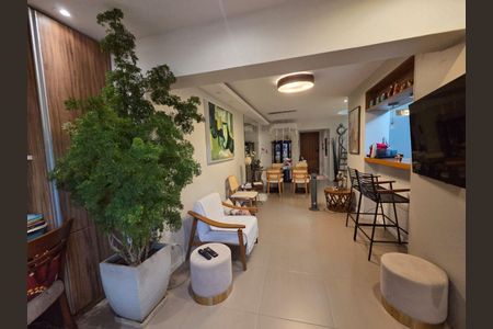 Apartamento à venda com 2 quartos, 139m² em Barra da Tijuca, Rio de Janeiro