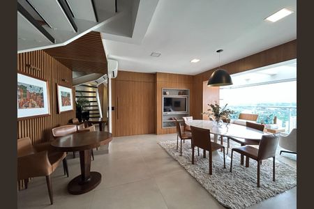 Apartamento à venda com 2 quartos, 134m² em Jardim das Acacias, São Paulo