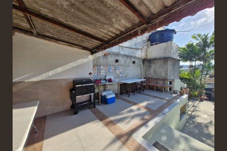 Casa à venda com 3 quartos, 165m² em Jardim Guanabara, Rio de Janeiro