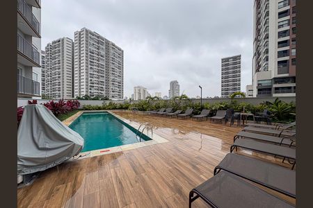 Apartamento para alugar com 37m², 2 quartos e sem vaga Apartamento para alugar com 37m², 2 quartos e sem vagaÁrea comum - Piscina