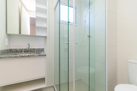 Banheiro de apartamento para alugar com 2 quartos, 37m² em Vila Independencia, São Paulo