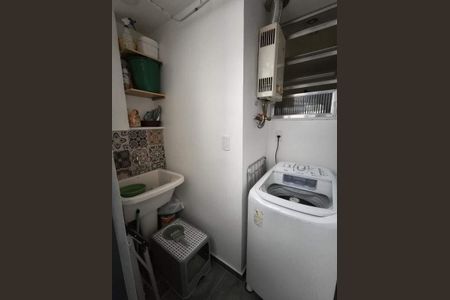 Apartamento à venda com 75m², 2 quartos e sem vaga