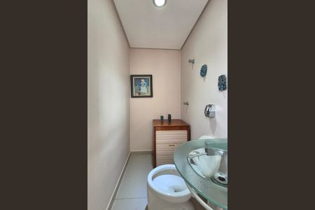 Apartamento à venda com 130m², 3 quartos e 1 vagaBanheiro de Serviço 