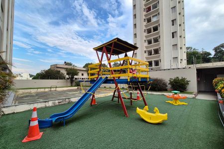 Apartamento à venda com 130m², 3 quartos e 1 vagaÁrea comum - Playground