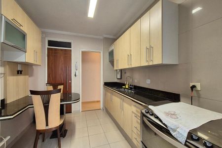 Apartamento à venda com 130m², 3 quartos e 1 vagaCozinha 