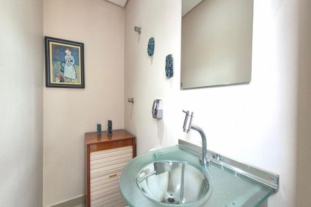 Apartamento à venda com 130m², 3 quartos e 1 vagaBanheiro de Serviço 