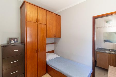 Casa à venda com 180m², 3 quartos e 4 vagasSuíte 1