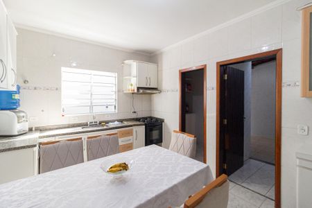 Casa à venda com 180m², 3 quartos e 4 vagasCozinha