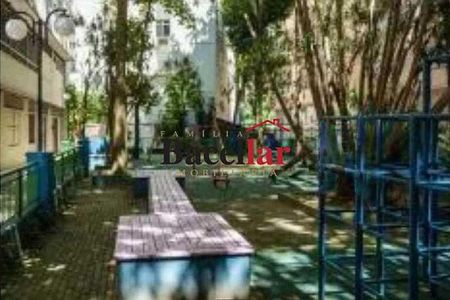 Apartamento à venda com 2 quartos, 70m² em Leblon, Rio de Janeiro