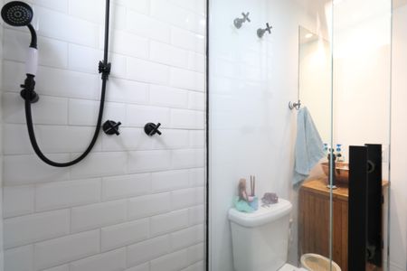 Apartamento à venda com 71m², 2 quartos e 1 vagaBanheiro Social