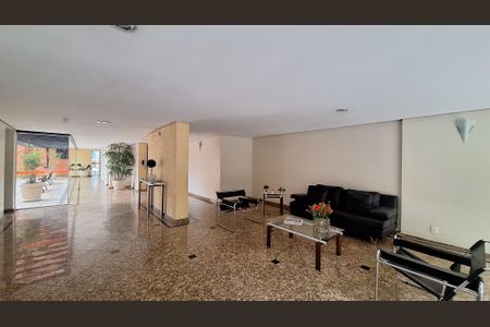 Apartamento à venda com 71m², 2 quartos e 1 vagaHall de entrada 