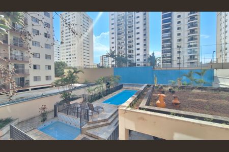 Apartamento à venda com 71m², 2 quartos e 1 vagaVista 