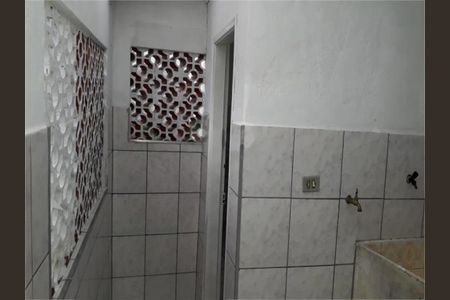 Casa à venda com 4 quartos, 200m² em Vila Guarani, São Paulo