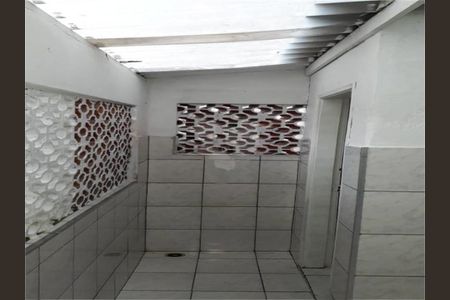 Casa à venda com 4 quartos, 200m² em Vila Guarani, São Paulo