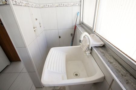 Área de Serviço de apartamento para alugar com 2 quartos, 51m² em Pechincha, Rio de Janeiro