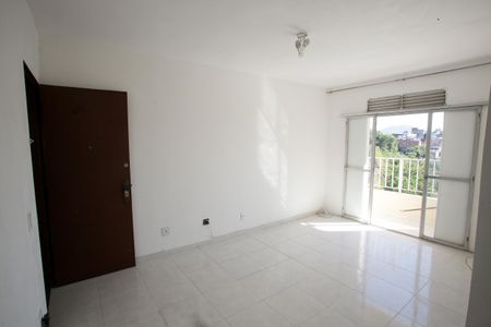 Sala de apartamento para alugar com 2 quartos, 51m² em Pechincha, Rio de Janeiro