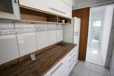 Cozinha de apartamento para alugar com 2 quartos, 51m² em Pechincha, Rio de Janeiro