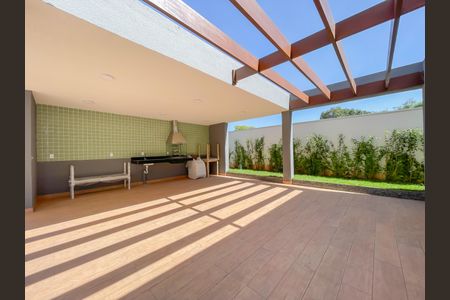 Apartamento à venda com 37m², 2 quartos e sem vagaÁrea comum - Churrasqueira