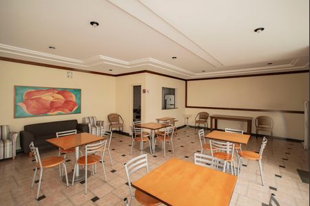 Apartamento à venda com 60m², 2 quartos e 1 vaga Apartamento à venda com 60m², 2 quartos e 1 vagaÁrea comum - Salão de festas