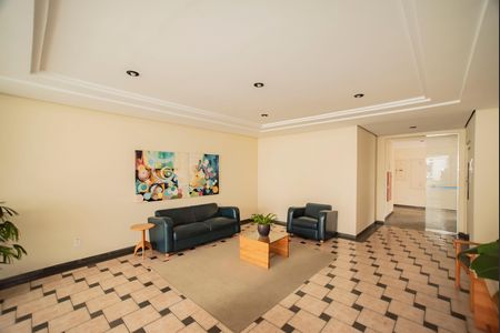 Apartamento à venda com 60m², 2 quartos e 1 vaga Apartamento à venda com 60m², 2 quartos e 1 vagaHall social