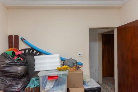 Casa à venda com 241m², 6 quartos e 3 vagasQuarto 2- Casa 1