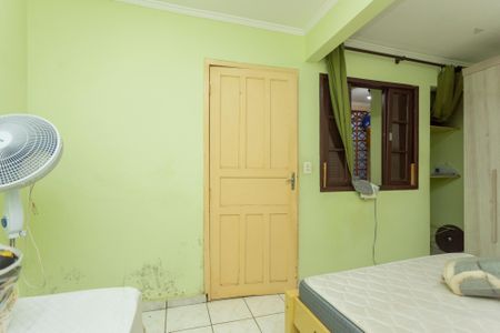 Casa à venda com 241m², 6 quartos e 3 vagasQuarto - Casa 2