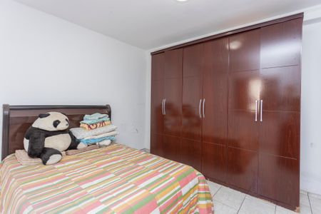 Quarto 1- Casa 1 de casa para alugar com 6 quartos, 241m² em Vila Marari, São Paulo