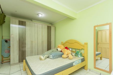 Casa à venda com 241m², 6 quartos e 3 vagasQuarto - Casa 2