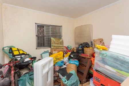 Casa à venda com 241m², 6 quartos e 3 vagasQuarto 2- Casa 1