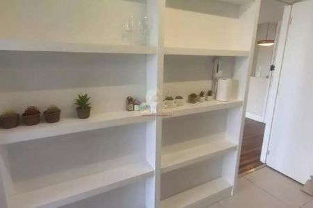 Apartamento à venda com 76m², 2 quartos e 1 vaga