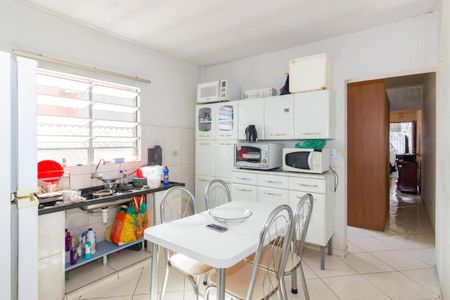 Casa à venda com 250m², 4 quartos e 1 vagaCozinha