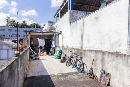 Casa à venda com 250m², 4 quartos e 1 vagaLavanderia