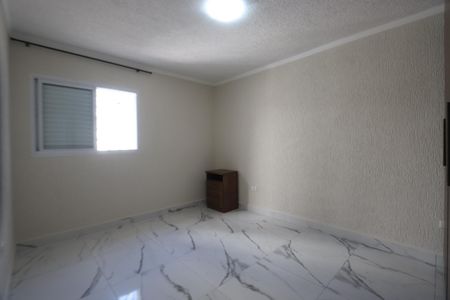 Casa para alugar com 60m², 1 quarto e 1 vagaQuarto