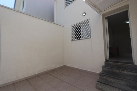 Casa para alugar com 60m², 1 quarto e 1 vagaGaragem