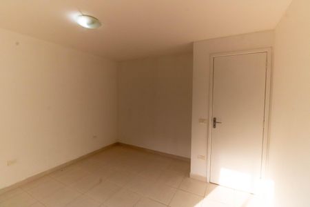 Casa de condomínio para alugar com 230m², 4 quartos e 2 vagasQuarto 1
