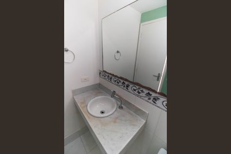 Casa de condomínio para alugar com 230m², 4 quartos e 2 vagasLavabo