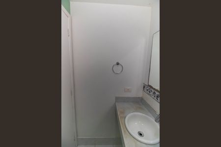 Casa de condomínio para alugar com 230m², 4 quartos e 2 vagasLavabo