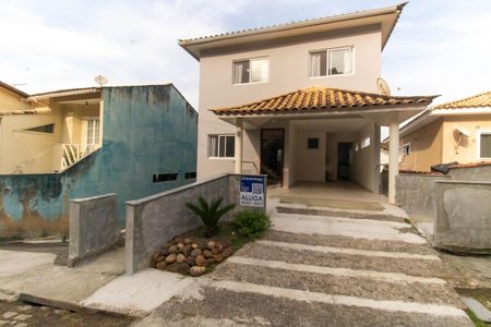 Casa de condomínio para alugar com 230m², 4 quartos e 2 vagasPlaquinha 