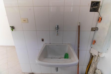 Casa de condomínio para alugar com 230m², 4 quartos e 2 vagasÁrea de Serviço