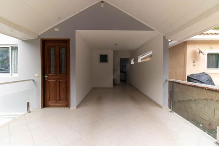 Casa de condomínio para alugar com 230m², 4 quartos e 2 vagasGaragem