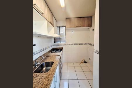 Cozinha de apartamento para alugar com 2 quartos, 47m² em Duque de Caxias, São Leopoldo